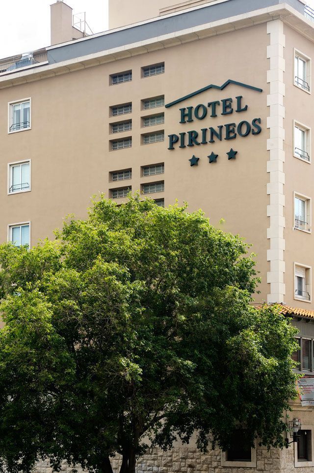 Hotel Pirineos. Irconniños.com