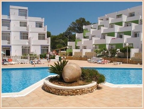 Club Paradise Beach. Irconniños.com