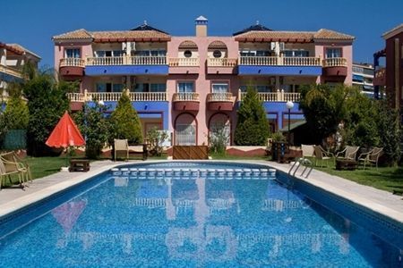 Apartamentos Marina Internacional. Irconniños.com