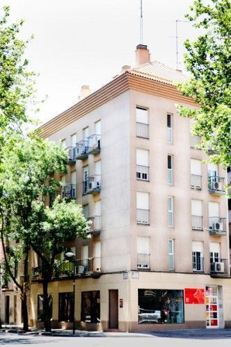 Apartamentos Coso 196. Irconniños.com