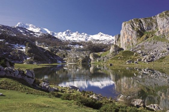 Hoteles en la Cordillera Cantábrica