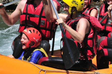 Rafting y aventuras en familia. Irconniños.com