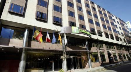 Holiday Inn Andorra. Irconniños.com