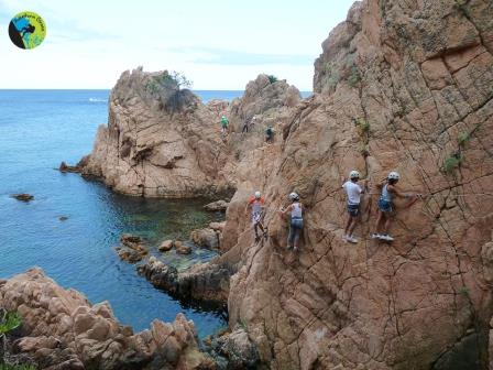 Vía Ferrata de Cala Molí. Irconniños.com