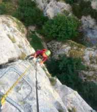 Vía Ferrata de Valdeón con nivel iniciacion. Irconniños.com