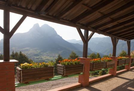 Camping Mirador al Pedraforca. Irconniños.com