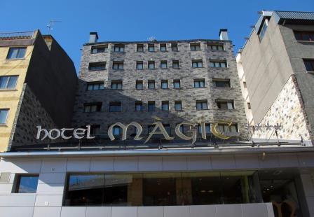 Hotel Màgic Pas. Irconniños.com